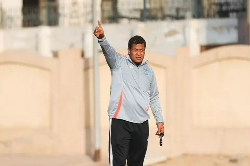 الجونة يكشف عن إنهاء التعاون مع المدرب علاء عبد العال بعد موسمين من العمل المشترك