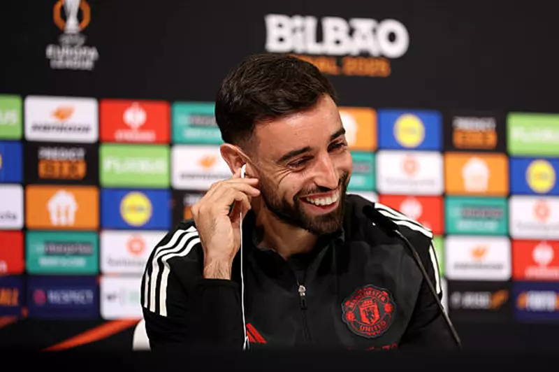 برونو فيرنانديز يحدد شروط انتقاله إلى الهلال قبل انطلاق مونديال الأندية