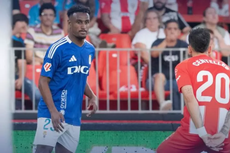 بمساهمة هيثم حسن: ريال أوفييدو يقترب من حلم الصعود إلى الدوري الإسباني الممتاز