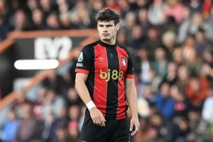 بورنموث يتوصل إلى اتفاق مع بديل كيركيز قبل انتقاله إلى ليفربول