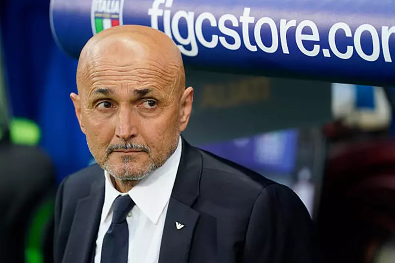 سباليتي يعبر عن رأيه: “من الإنصاف أن أترك تدريب المنتخب الإيطالي”