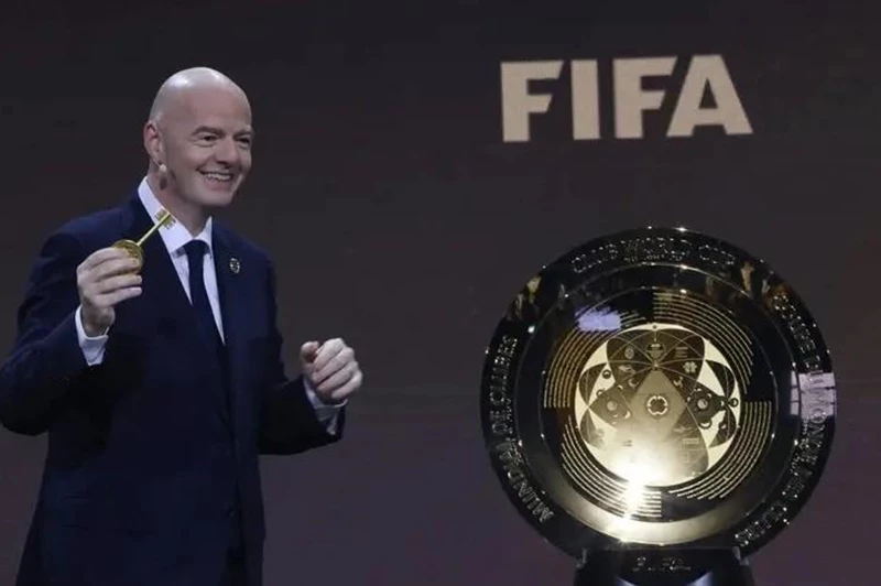 شعار بطل كأس العالم للأندية 2025: سيبقى على القميص لمدة 4 سنوات وفقًا لتقارير حصرية