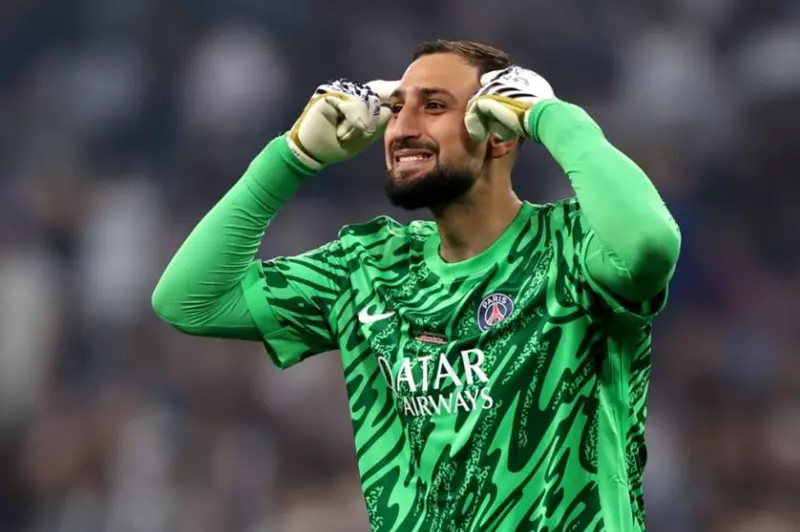 لا جازيتا: الصراع بين ريال مدريد وبايرن ميونخ لتوقيع مع دوناروما