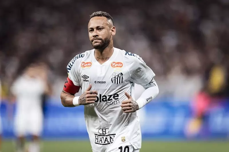نيمار في كأس العالم للأندية: باتشوكا يستعد لصفقة قوية قبل مواجهة الأهلي