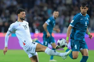 وسام أبو علي يقود هجوم منتخب فلسطين في مواجهة عمان قبل انضمامه لمعسكر الأهلي
